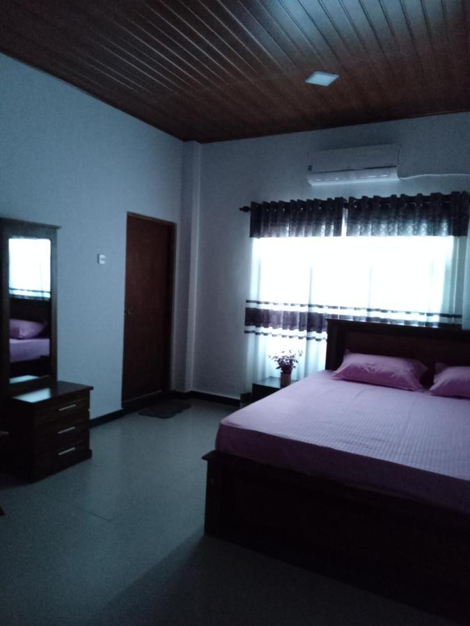 Bed and Breakfast Sky Bloom Homagama Экстерьер фото